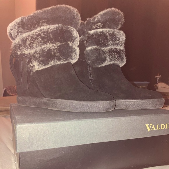 Black Suede and Grey Fur Stiletto Boots - Picture 10 of 10